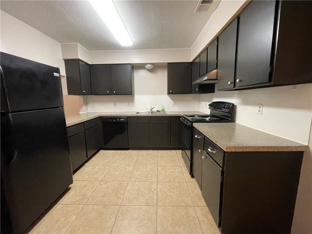 4805 Shadowbend Dr Unit A #A - Photo 4 of 10