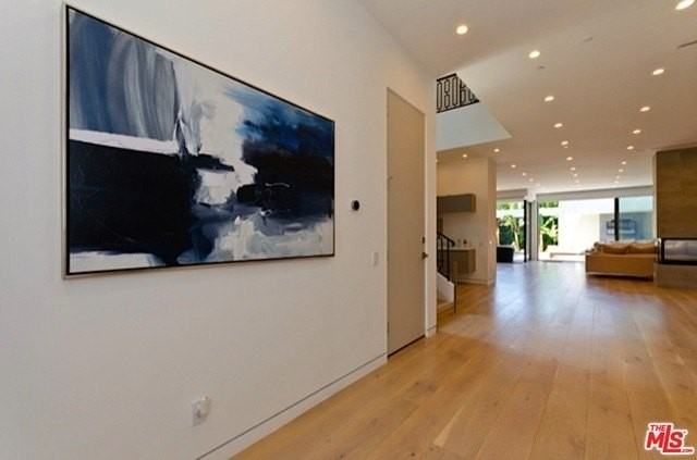 307 South Sycamore Avenue - Photo 4 of 30