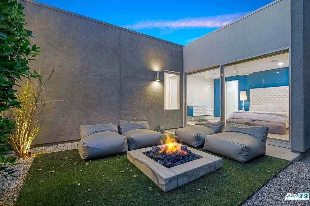 939 Bernardi Lane - Photo 5 of 50