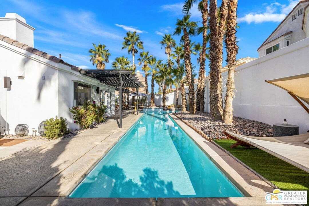 45420 Desert Fox Drive - Photo 5 of 50