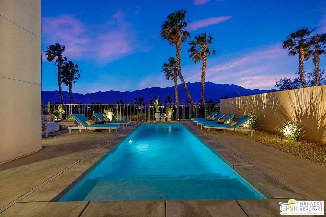 929 Bernardi Lane - Photo 7 of 50