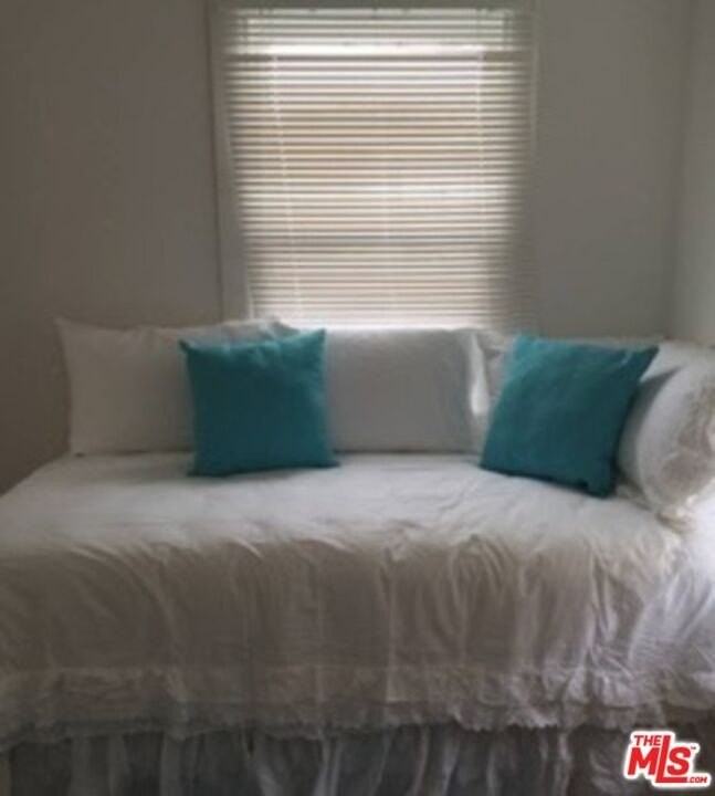 57 Dudley Avenue - Photo 7 of 12