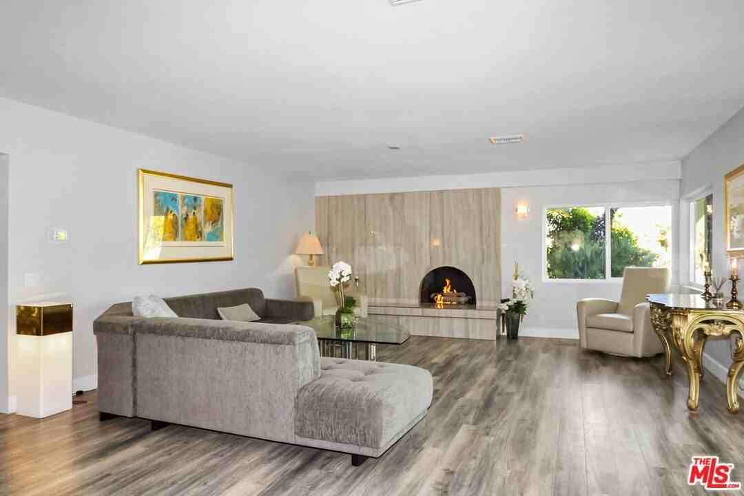 49340 Sunrose Lane - Photo 5 of 50