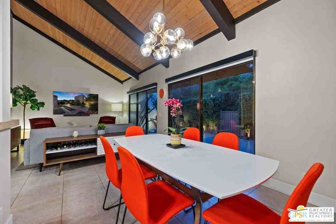 70100 Mirage Cove Drive #10 - Photo 5 of 50