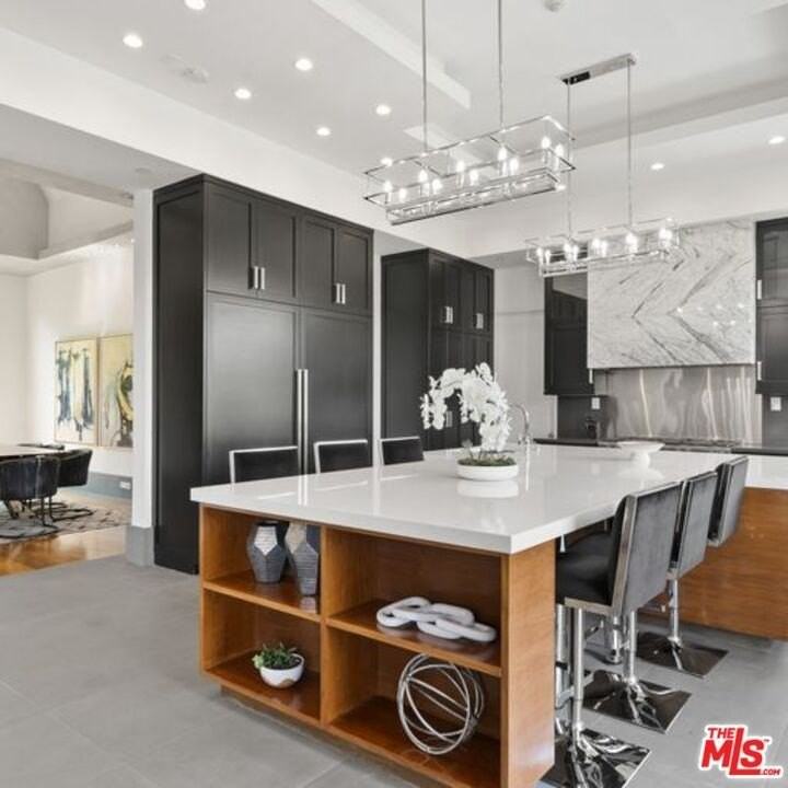 2358 Kimridge Road - Photo 5 of 43