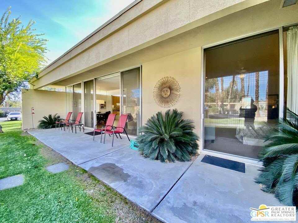 272 Desert Lakes Dr - Photo 7 of 27