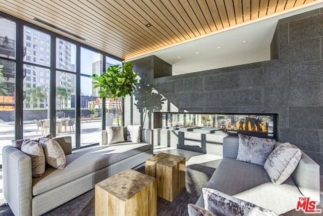 801 South Olive Street #PH4 - Photo 5 of 49