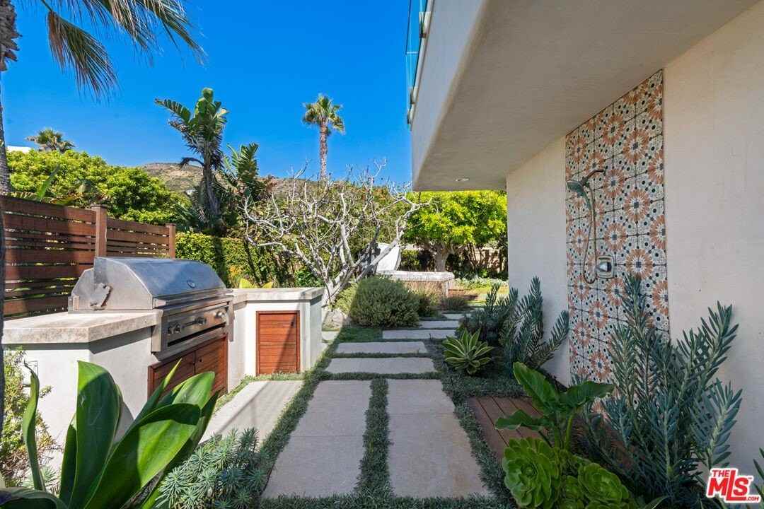 32054 Pacific Coast Highway - Photo 6 of 48