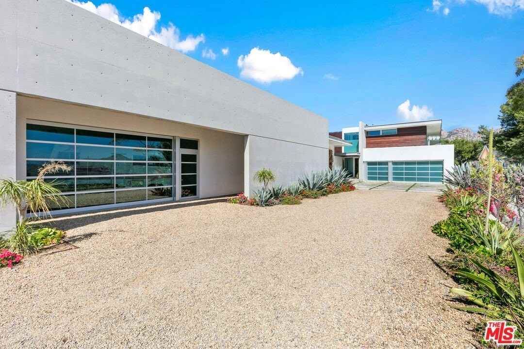 9200 Cotharin Road - Photo 7 of 50