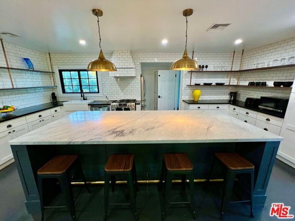 16446 Moorpark Street - Photo 2 of 50