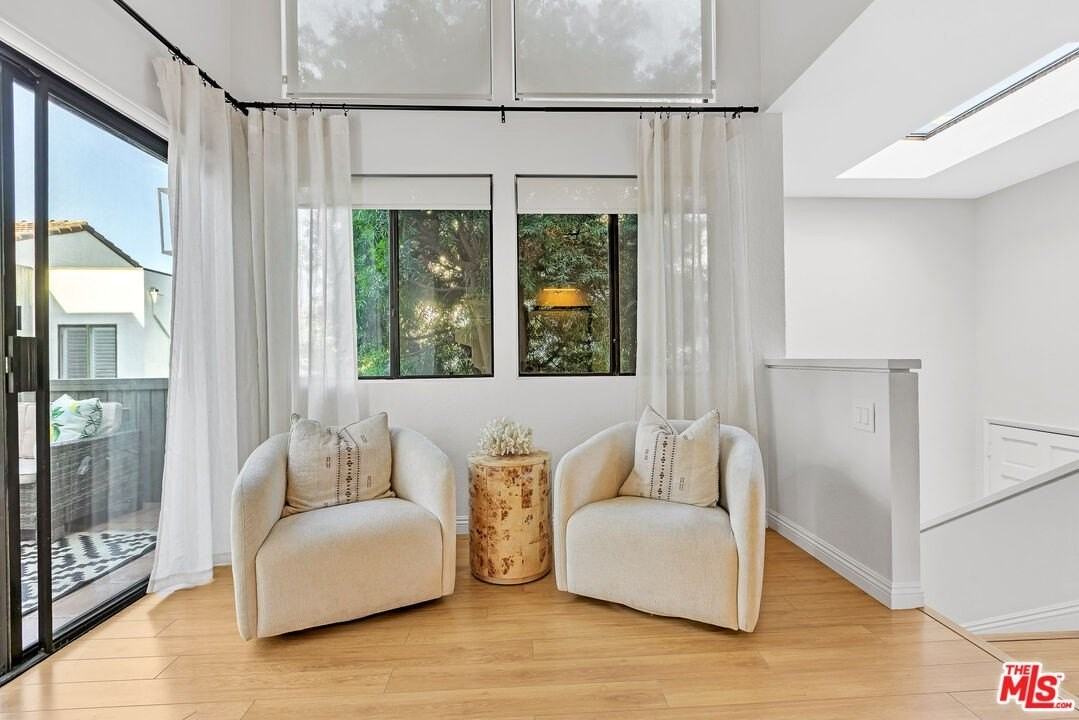 2336 Elden Avenue #D - Photo 6 of 50