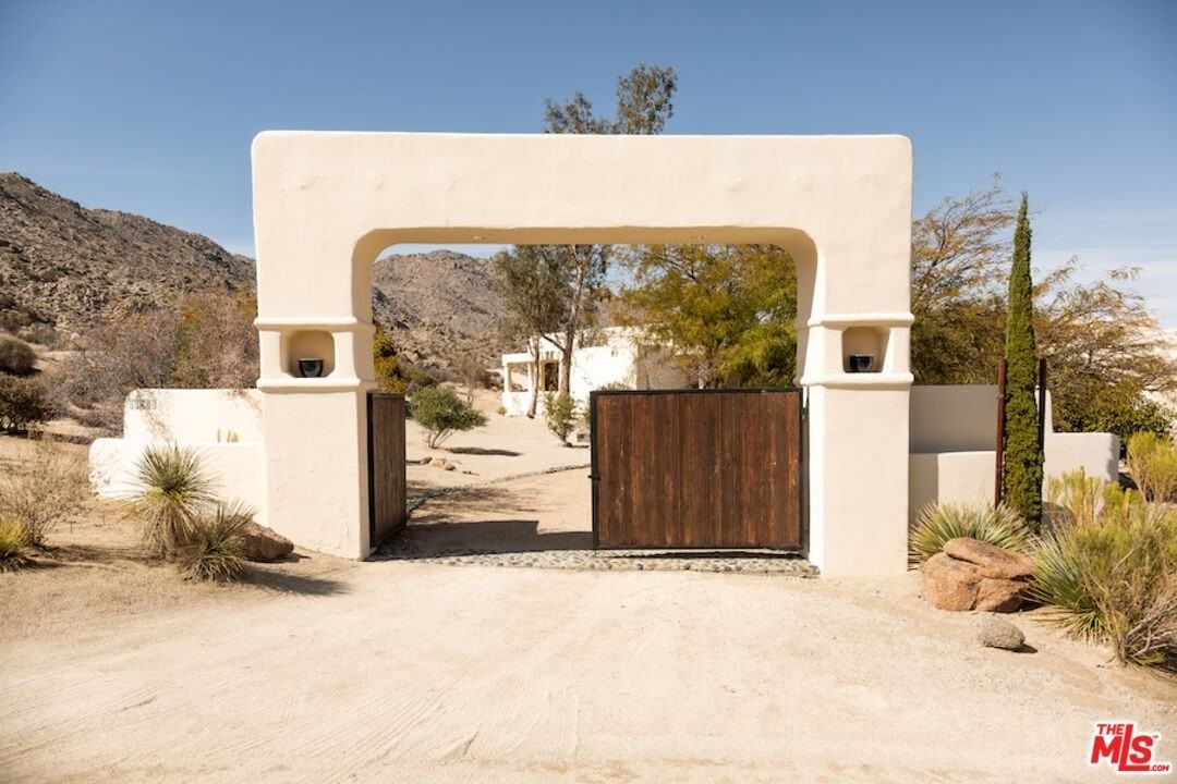 57425 Palm Seco Cir - Photo 3 of 50