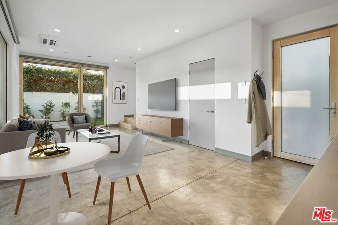 12529 Wagner Street - Photo 4 of 19