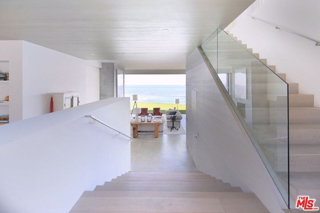 23956 Malibu Road - Photo 4 of 26