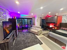 featured image of 950 N Kings Rd Unit 268 #268