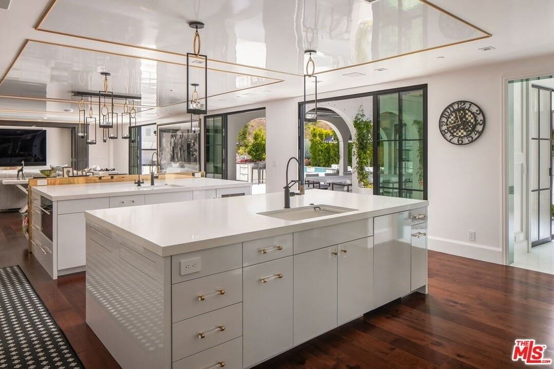 1445 Via Cresta - Photo 7 of 19