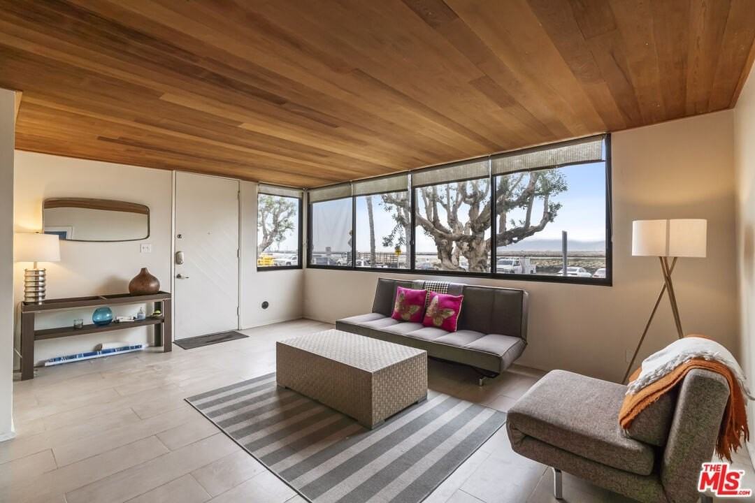 6209 Pacific Avenue #102 - Photo 7 of 29