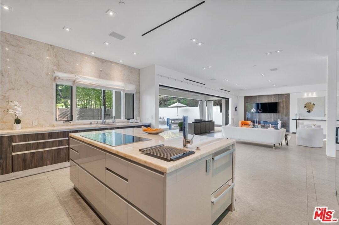 23136 Park Contessa - Photo 6 of 32