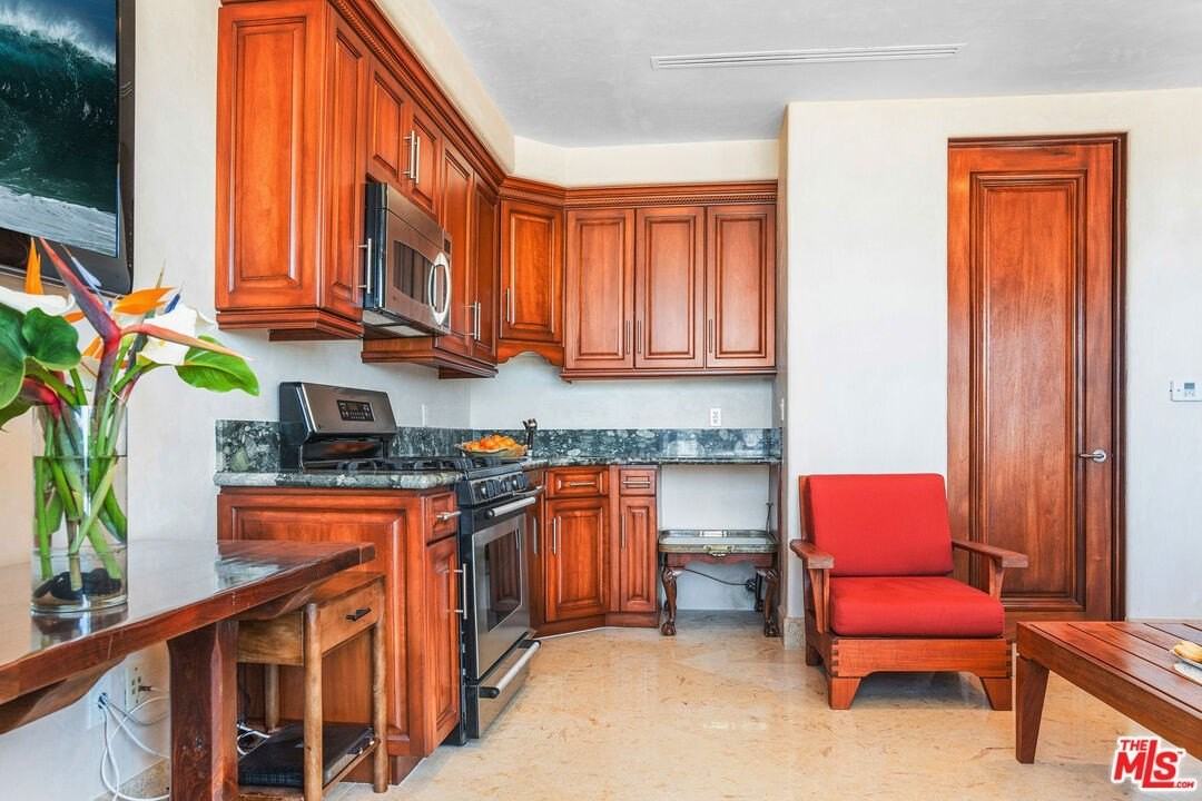 4440 Encinal Canyon Road #GH - Photo 5 of 16