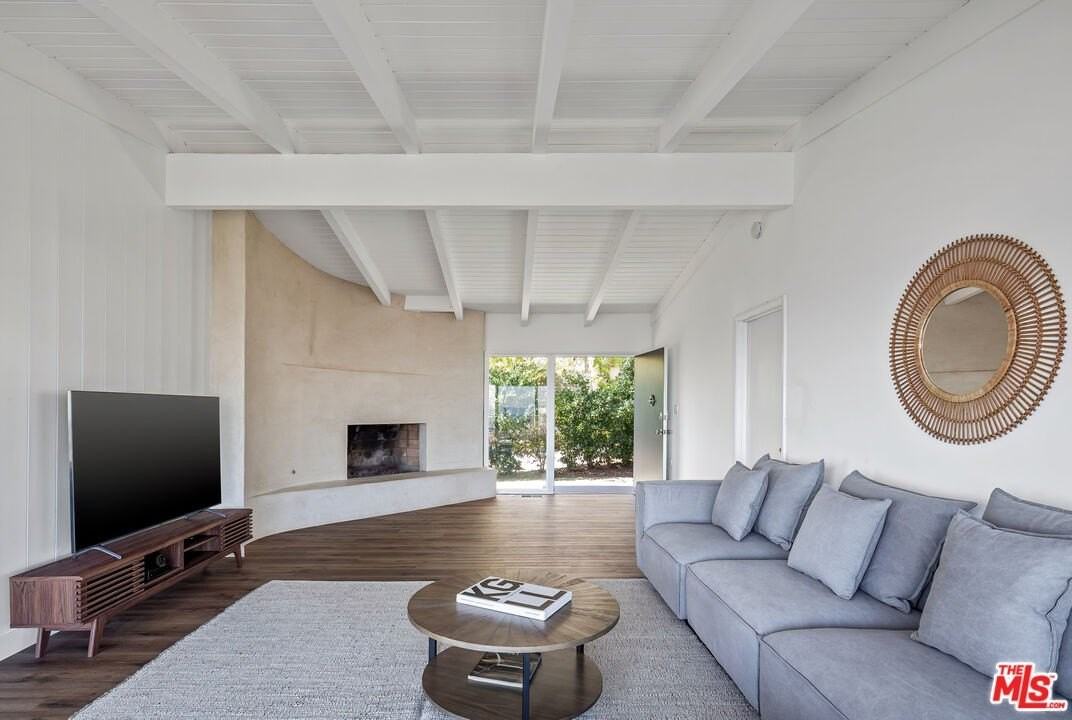 9432 Sierra Mar Place - Photo 6 of 45