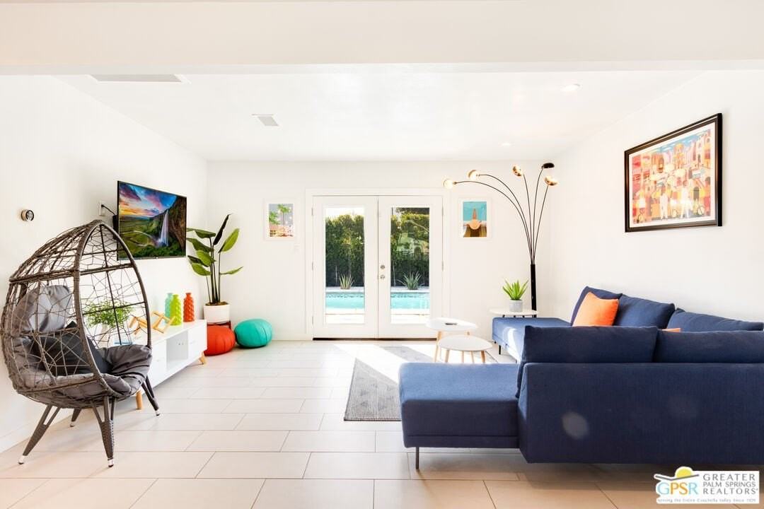 4373 East Camino Parocela - Photo 4 of 35