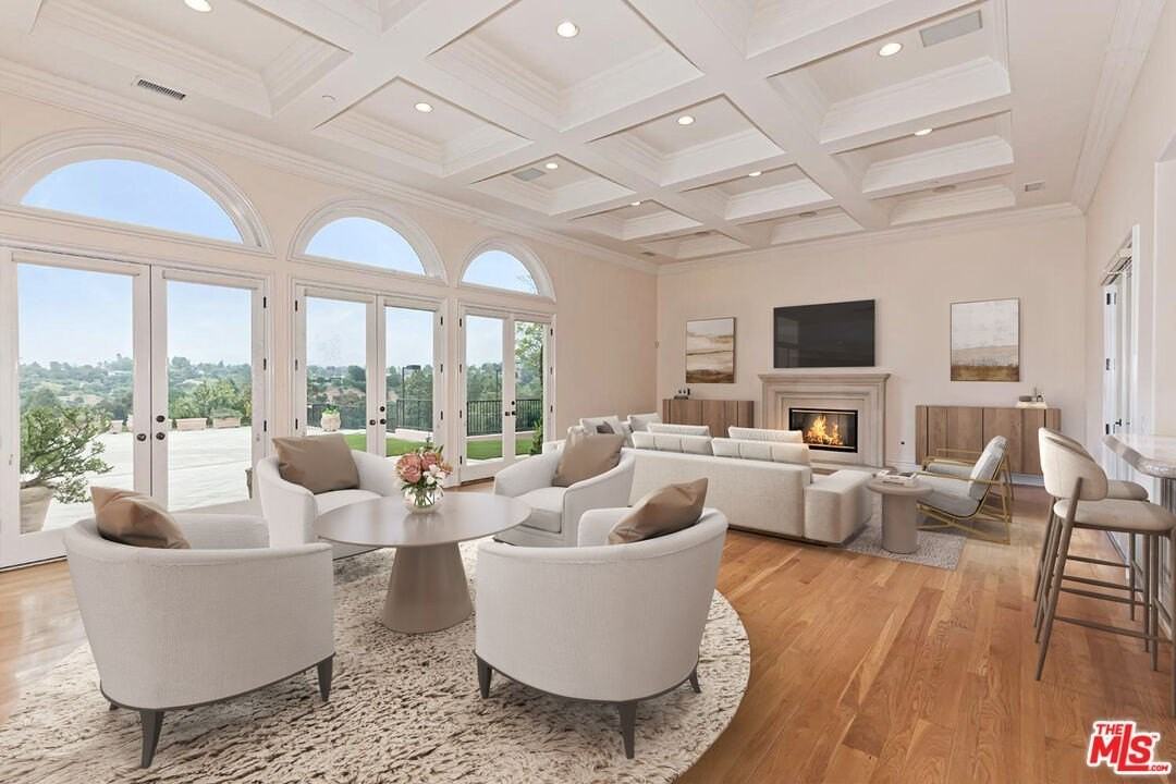 11971 Lockridge Road - Photo 7 of 31