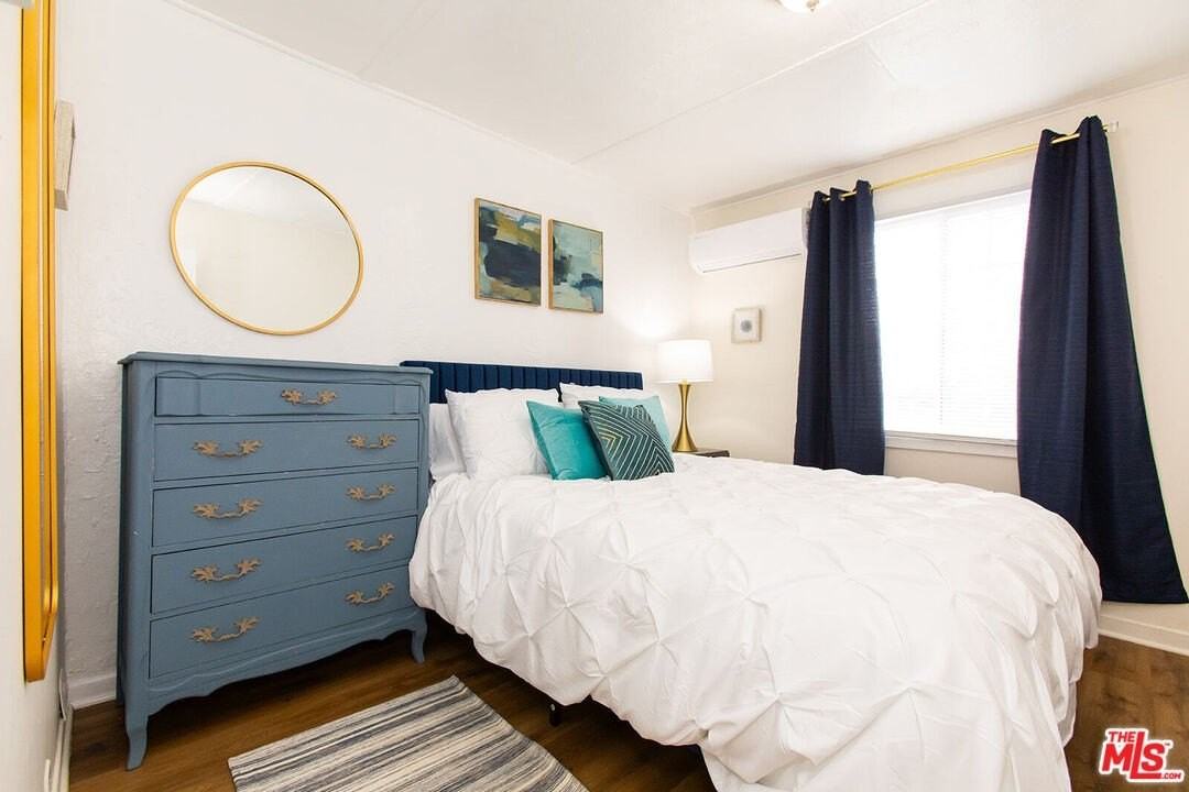 313 Fischer Street #B - Photo 2 of 41