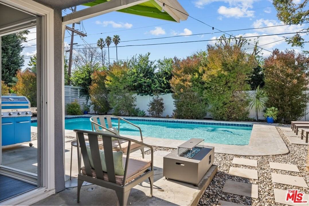 5127 Gaynor Avenue - Photo 4 of 29