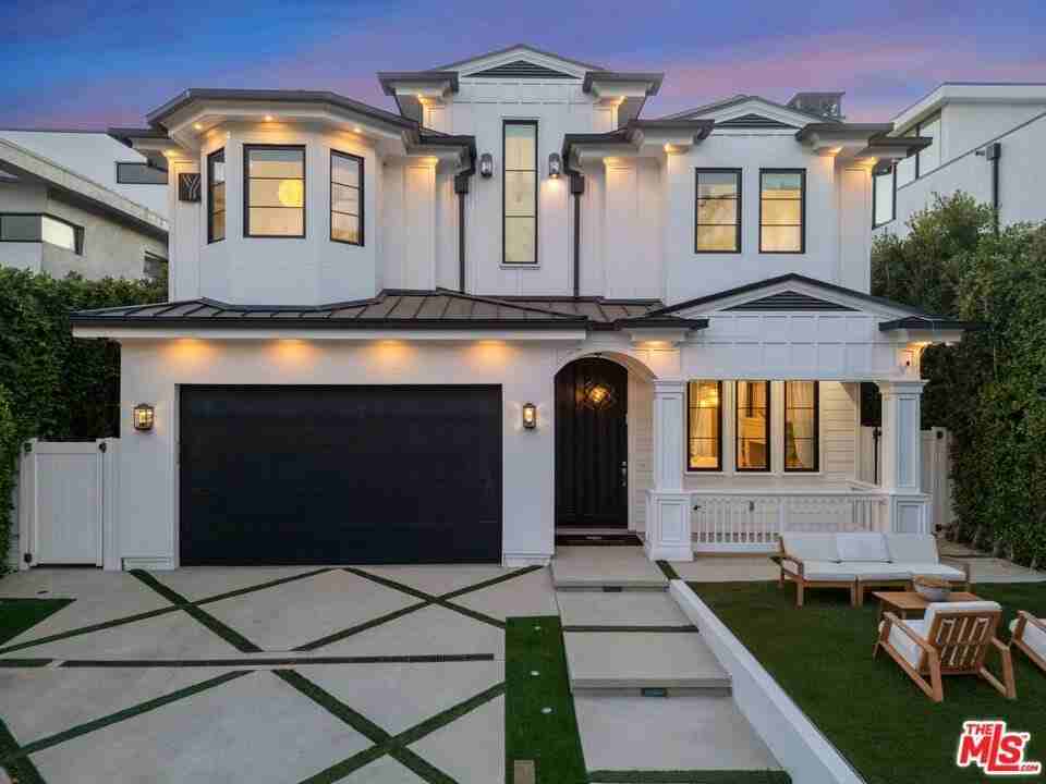 843 North Spaulding Avenue