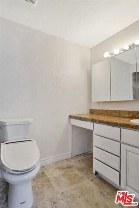 11770 Pacific Coast Highway #D - Photo 7 of 28