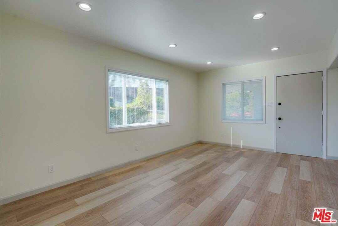 11310 Argan Avenue - Photo 3 of 25