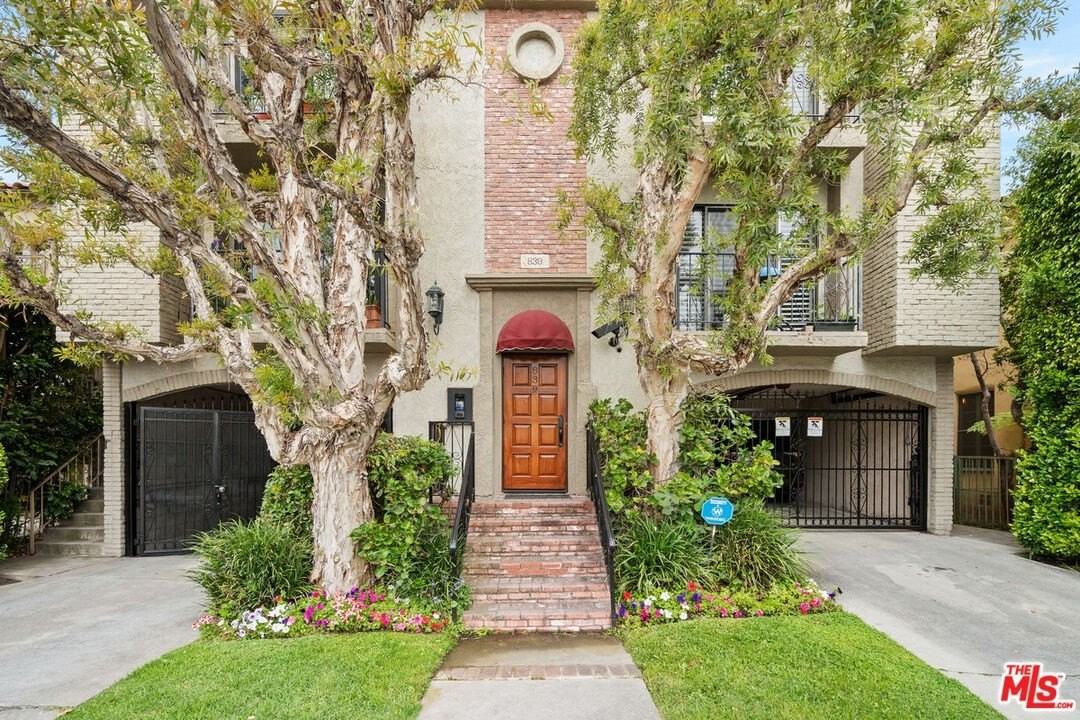 839 South Holt Avenue #104 - Photo 2 of 25