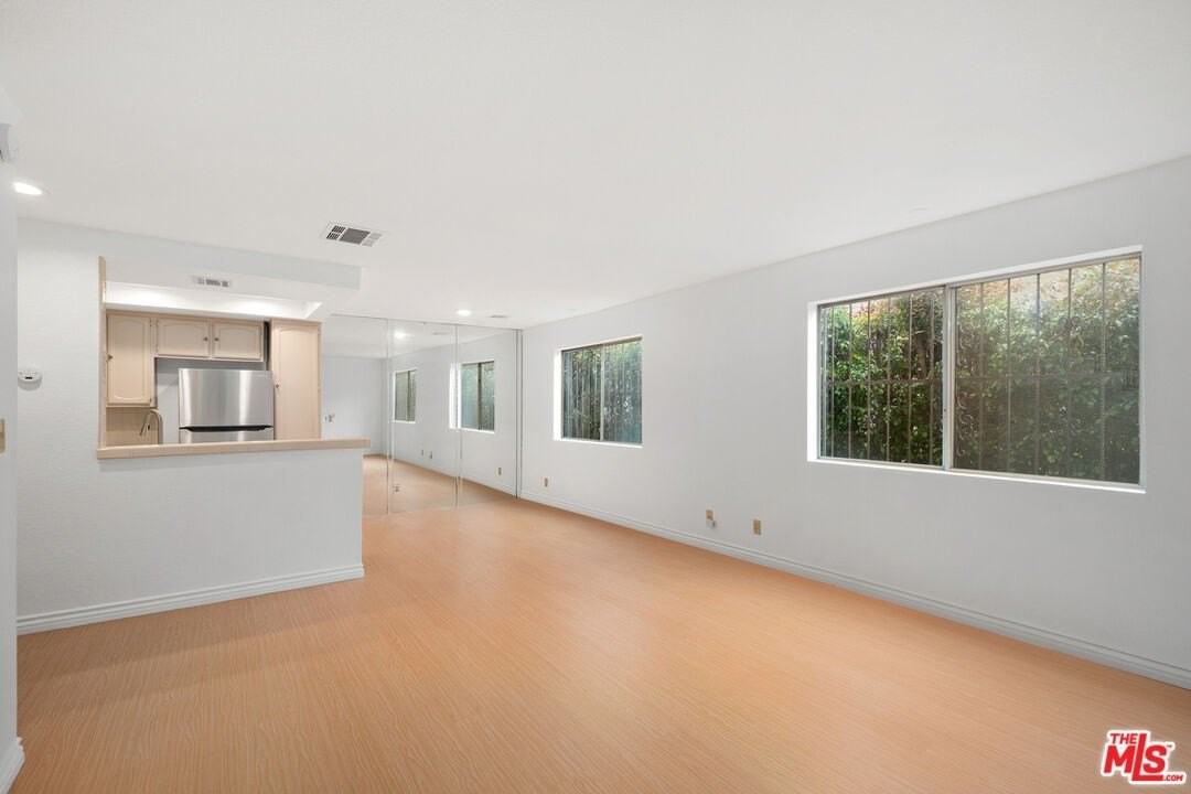 839 South Holt Avenue #104 - Photo 5 of 25