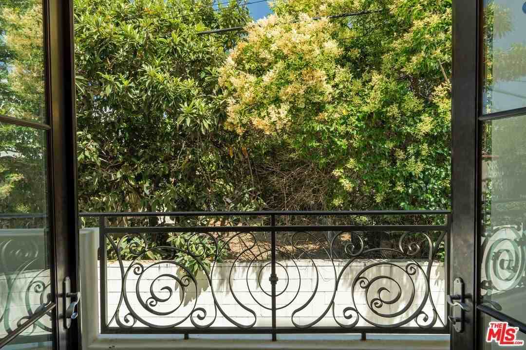 744 North Alfred Street #104 - Photo 6 of 50