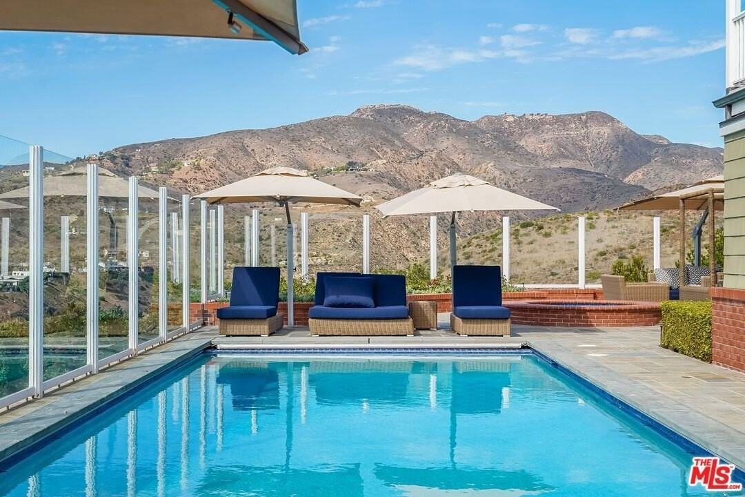 6277 Sea Star Drive - Photo 3 of 50