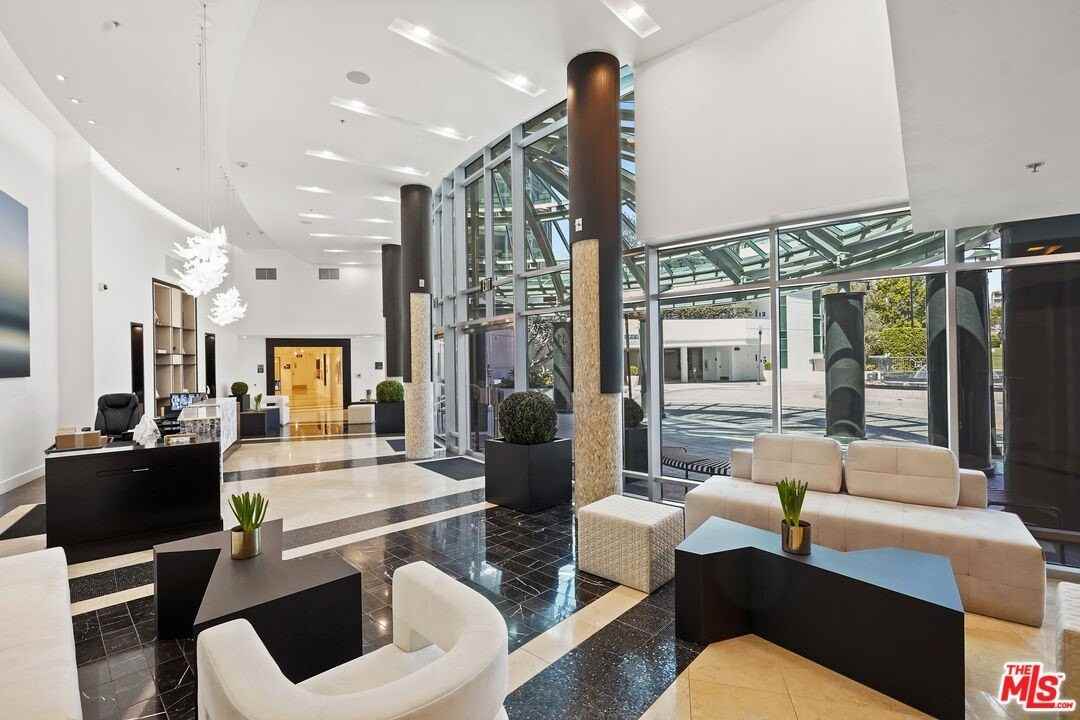 3141 Michelson Dr Unit 1506 #1506 - Photo 3 of 50