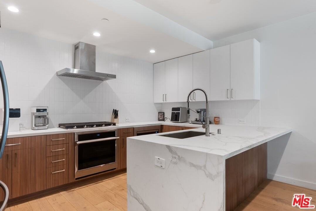 1203 North Thomas Lane - Photo 7 of 17