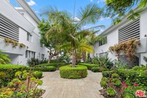featured image of 140 San Vicente Boulevard #140A