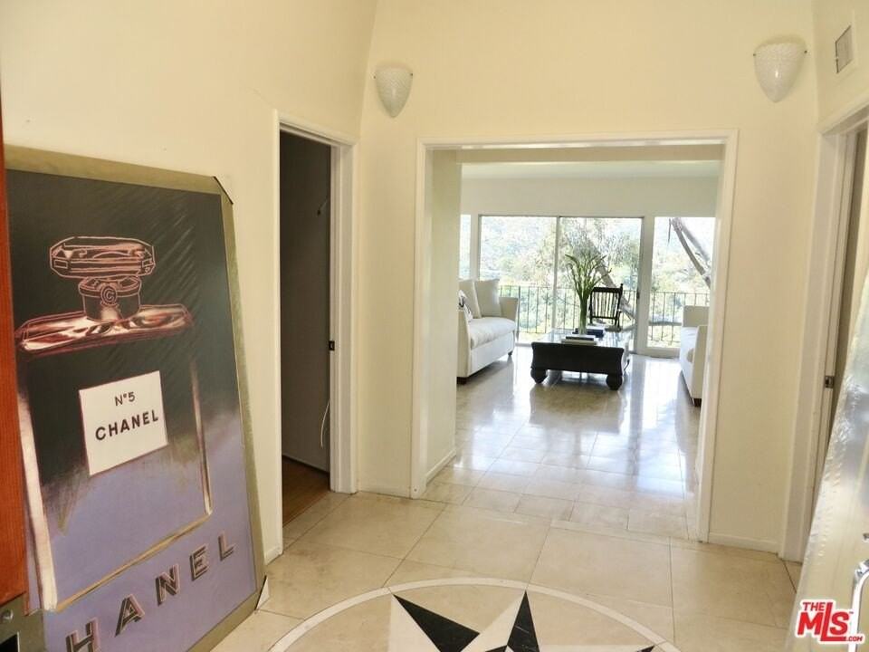 811 Linda Flora Dr - Photo 4 of 13