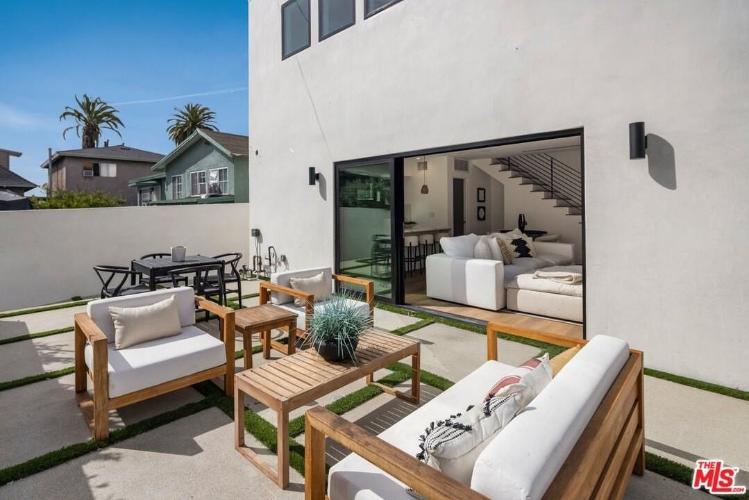 2003 Bellevue Avenue - Photo 6 of 30