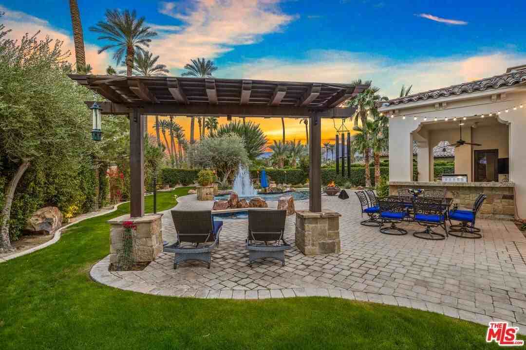 81945 Elynor Court - Photo 3 of 35