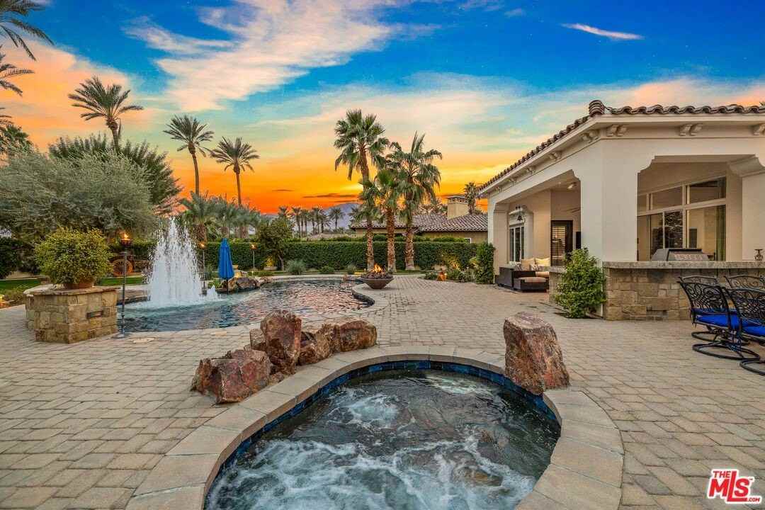 81945 Elynor Court - Photo 4 of 35