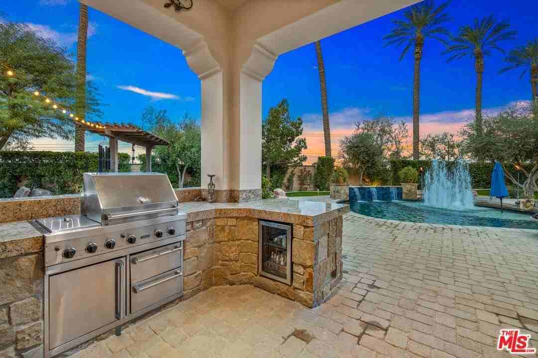 81945 Elynor Court - Photo 5 of 35