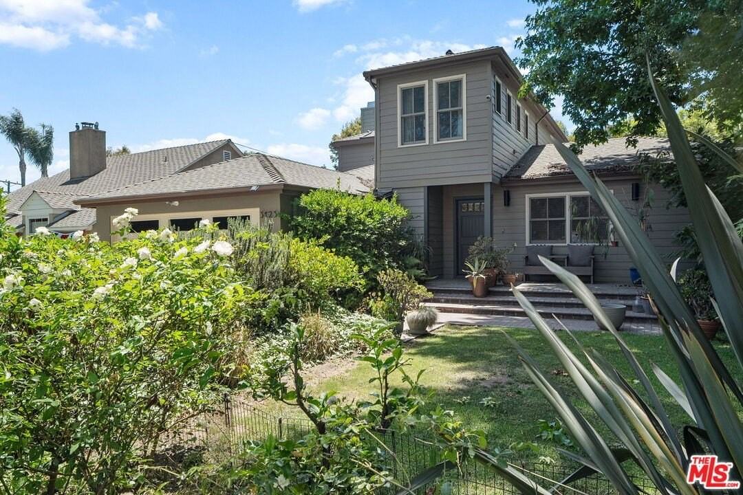 3123 Barry Avenue - Photo 2 of 14