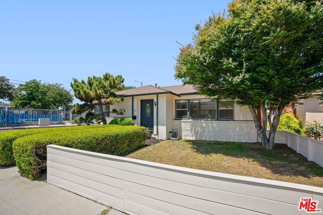 12127 Juniette Street - Photo 6 of 28