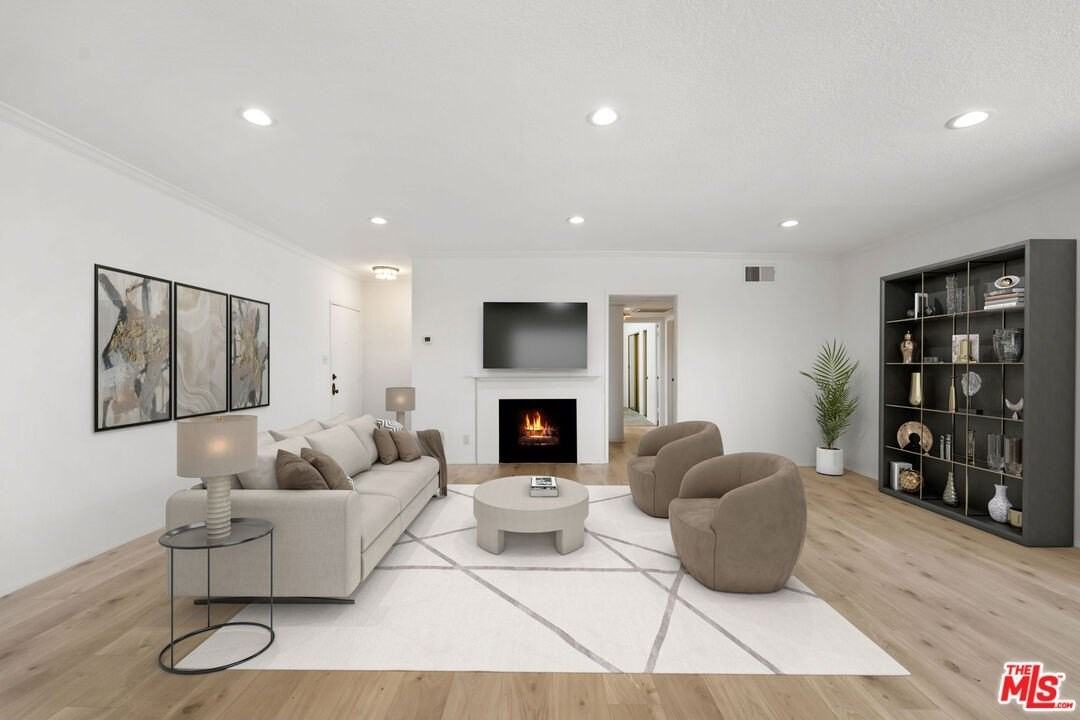 222 7th Street #301 - Photo 3 of 50