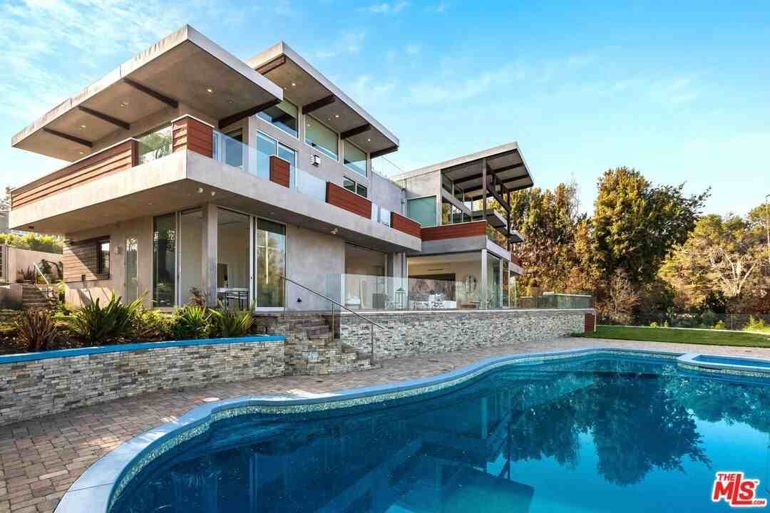 770 Paseo Miramar - Photo 2 of 27