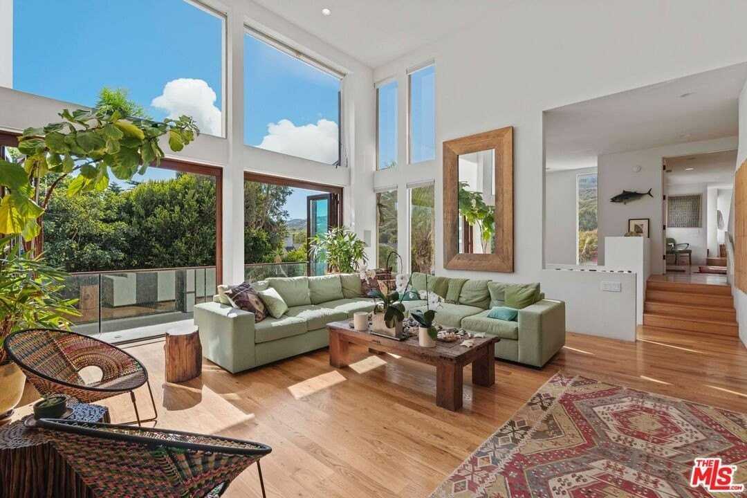 31851 Seafield Dr - Photo 7 of 18