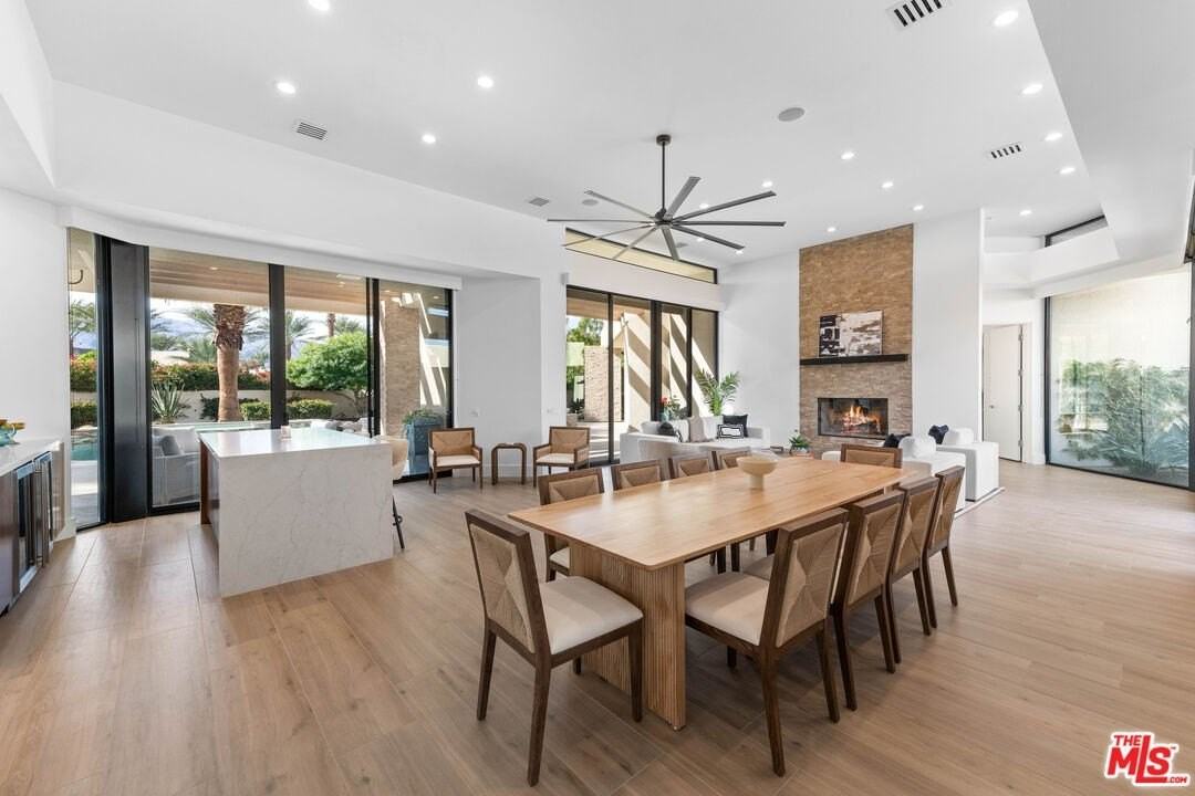 79400 Stonegate - Photo 4 of 46