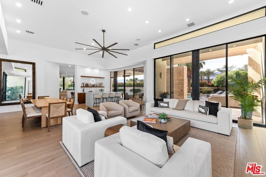 79400 Stonegate - Photo 5 of 46